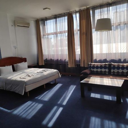 Hostel Log Inn سكوبجي المظهر الخارجي الصورة