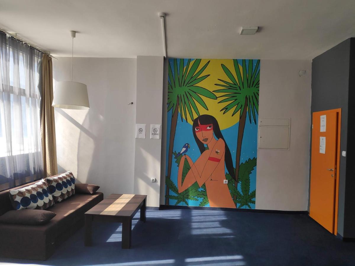 Hostel Log Inn سكوبجي المظهر الخارجي الصورة