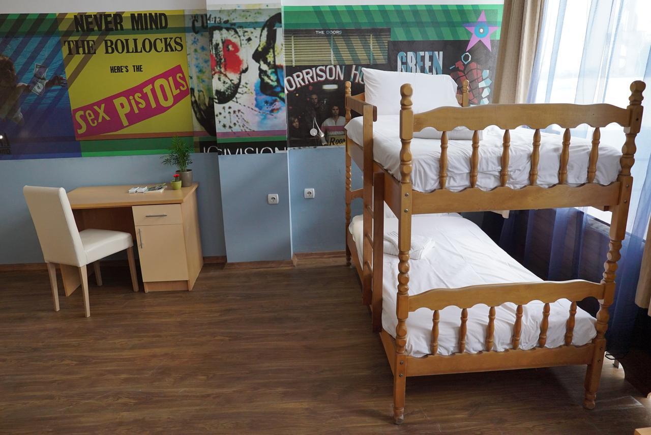 Hostel Log Inn سكوبجي المظهر الخارجي الصورة
